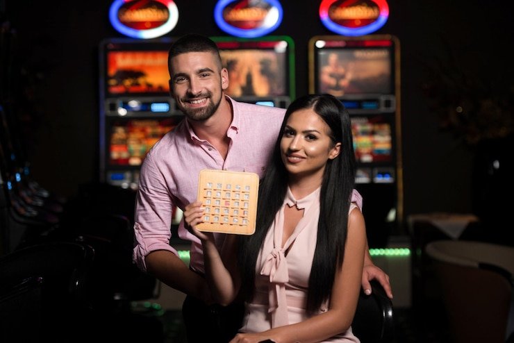 Antarmuka permainan Teen Patti di siap46 slot menampilkan taruhan dan kombinasi kartu